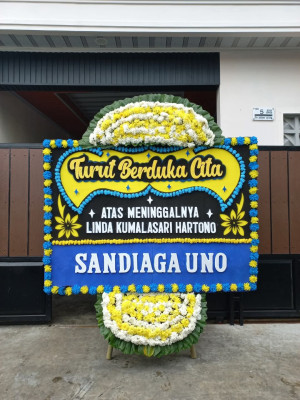 Papan Bunga Duka di Sodo