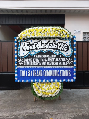 Papan Bunga Duka di Sodo